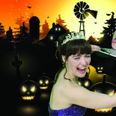 Halloween Party Perfection: our Photobooth and i-Roamer combo